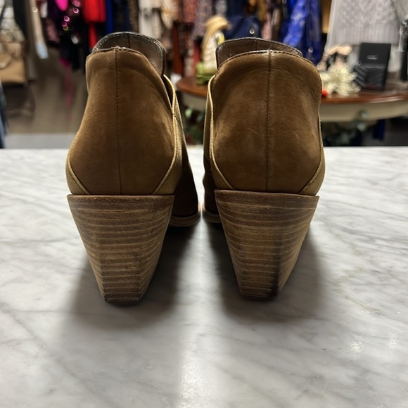 Eileen Fisher Tan Suede Heeled Bootie Size 9 - Picture 3 of 12